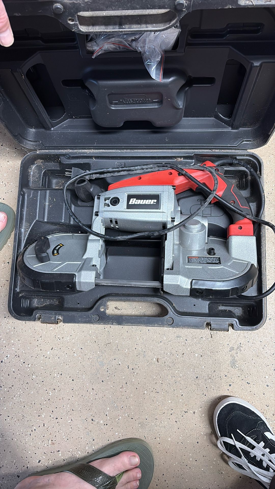 Bauer 10 Amp Deep Cut Variable Speed Bandsaw