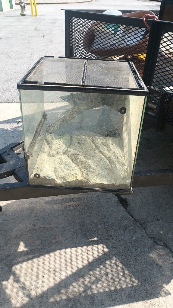 Pet Glass Cage