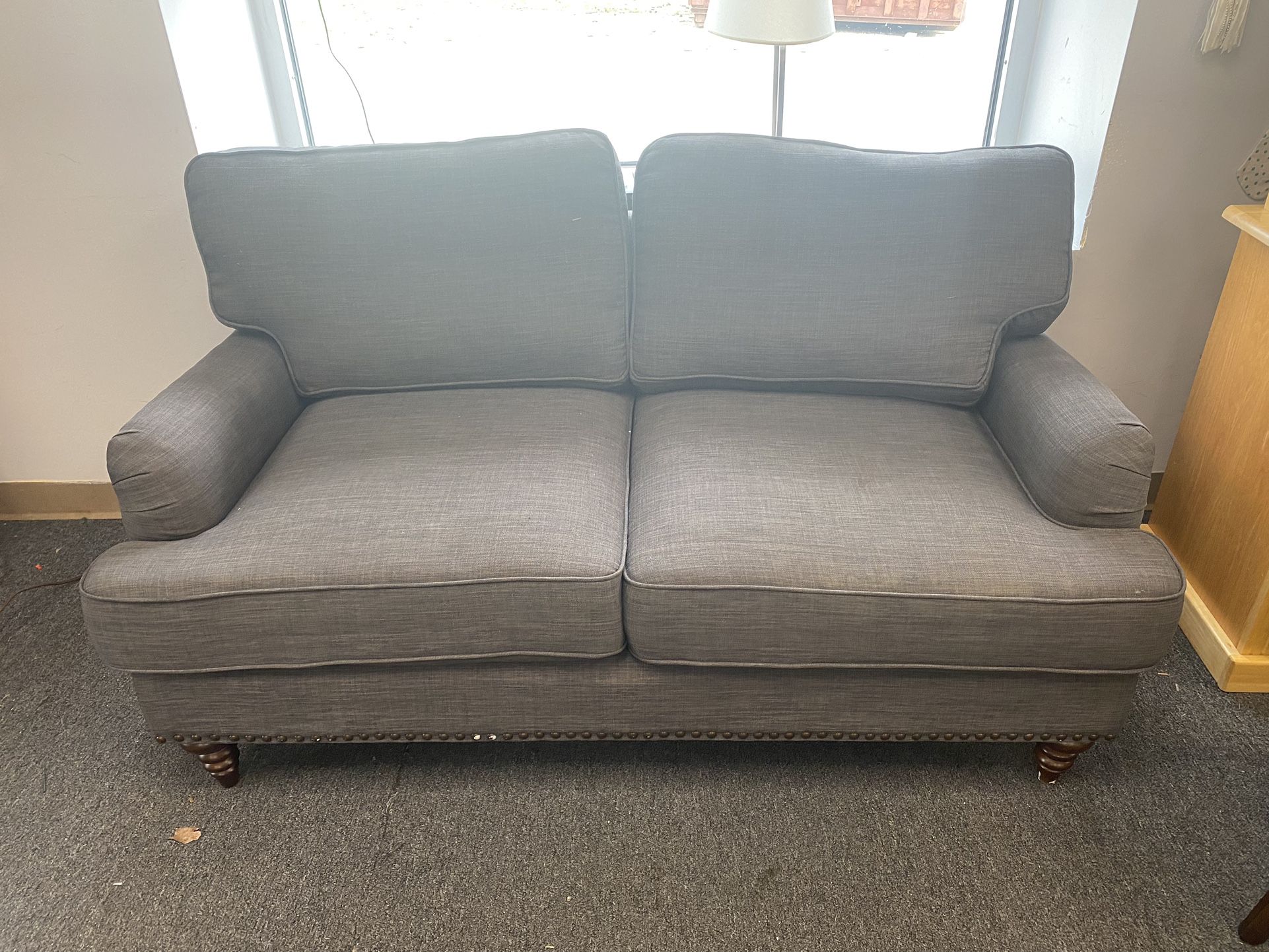Shuyou Furniture Grey 2-Seat Couch Loveseat $125 64” x 35” x 35”