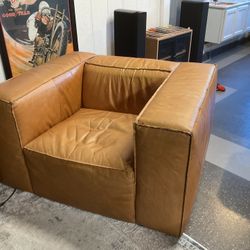 Modern Leather Chair