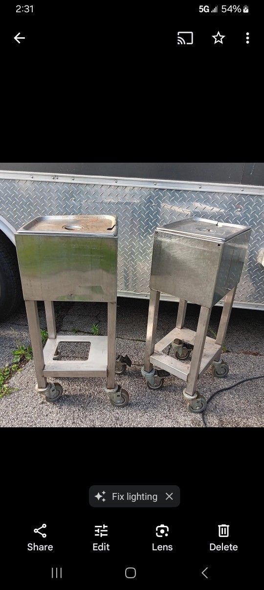 Comm Vtg Ice Containers
