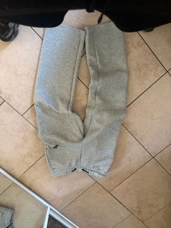 Nike tech sweat pants