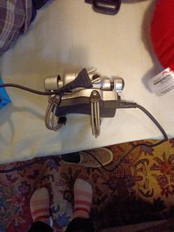 Barbershop hand scalp massager