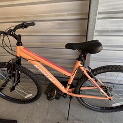 Nishiki Women’s Pueblo 26” Mountain Bike