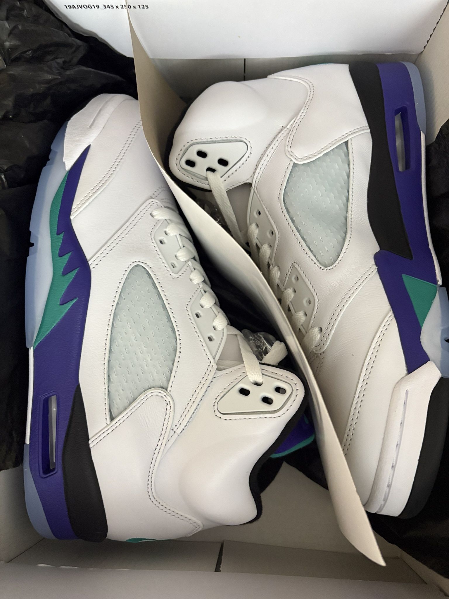 Air Jordan 5 Grape