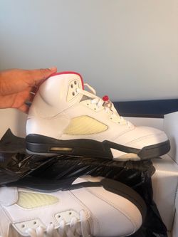 Jordan Retro 5s True whites / Fire red black
