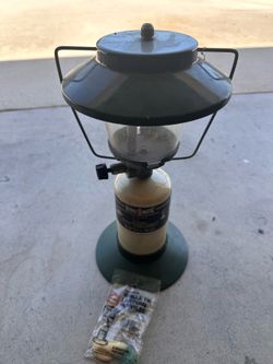 Coleman propane lantern,