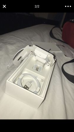 iPhone brand new charger headphones and cord