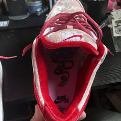 Nike sb dunk low Strange Love