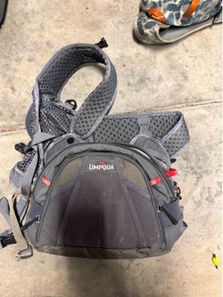 Umpqua overlook 500 chest pack
