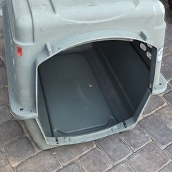 XL Dog Kennel