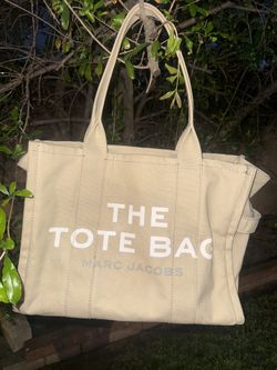 Marc Jacob “The Tote Bag” ~ Beige ~ Large