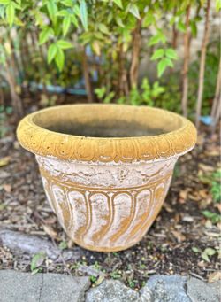 Large Decorative Outdoor Garden Planter Pot