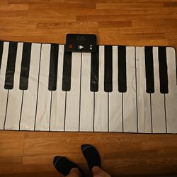 PIANO MAT
