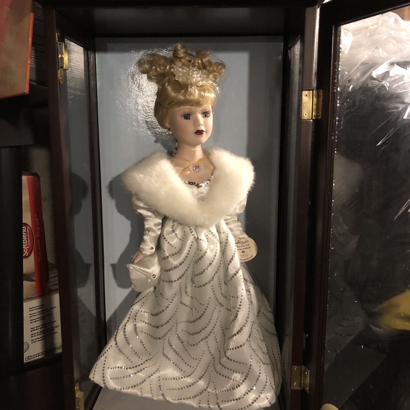 Camellia garden 16 inch porcelain doll featurauthenticswarovski crystal