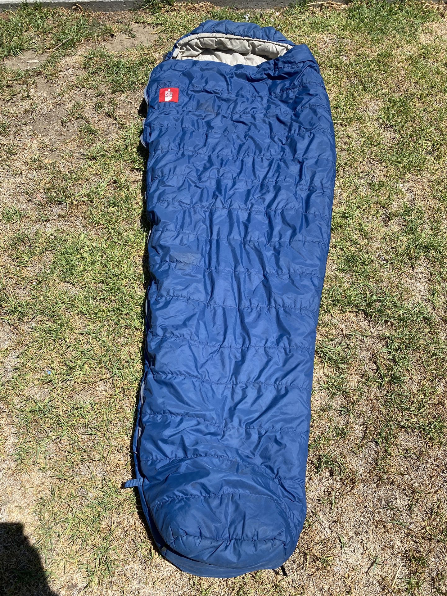 The North Face Mummy Sleeping Bag Very Nice Condition