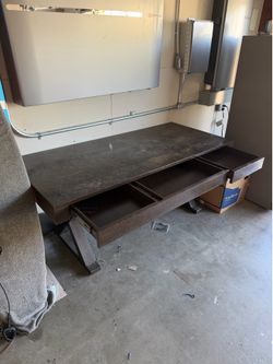 Free table with drawers