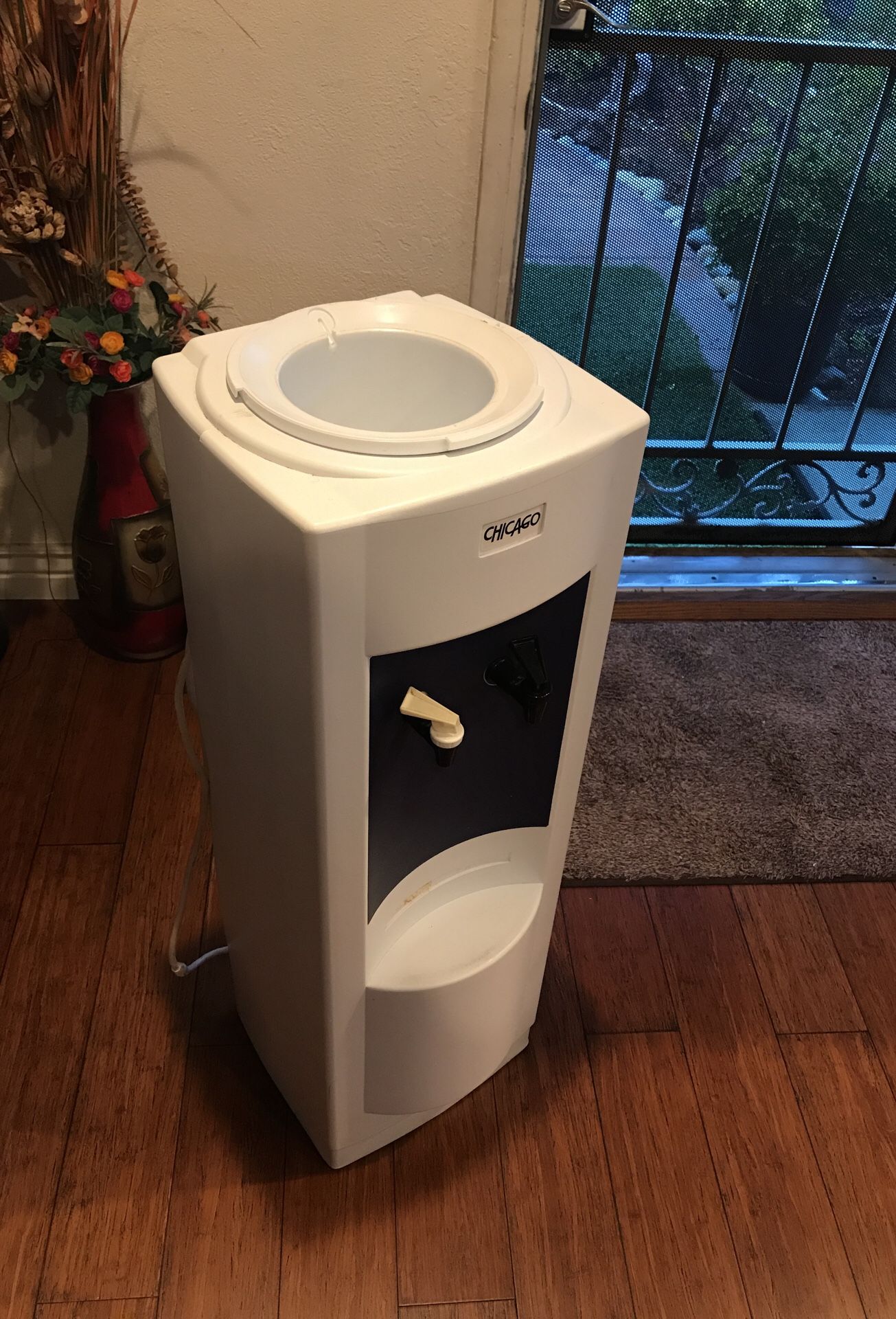 Tiger PVW-B30U Stainless Steel Vacuum Electric Water Dispenser, 3-Liter for  Sale in Irvine, CA - OfferUp