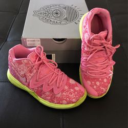 ⭐️ KYRIE IRVING SPONGE BOB PATRICK STAR NIKES ⭐️ 