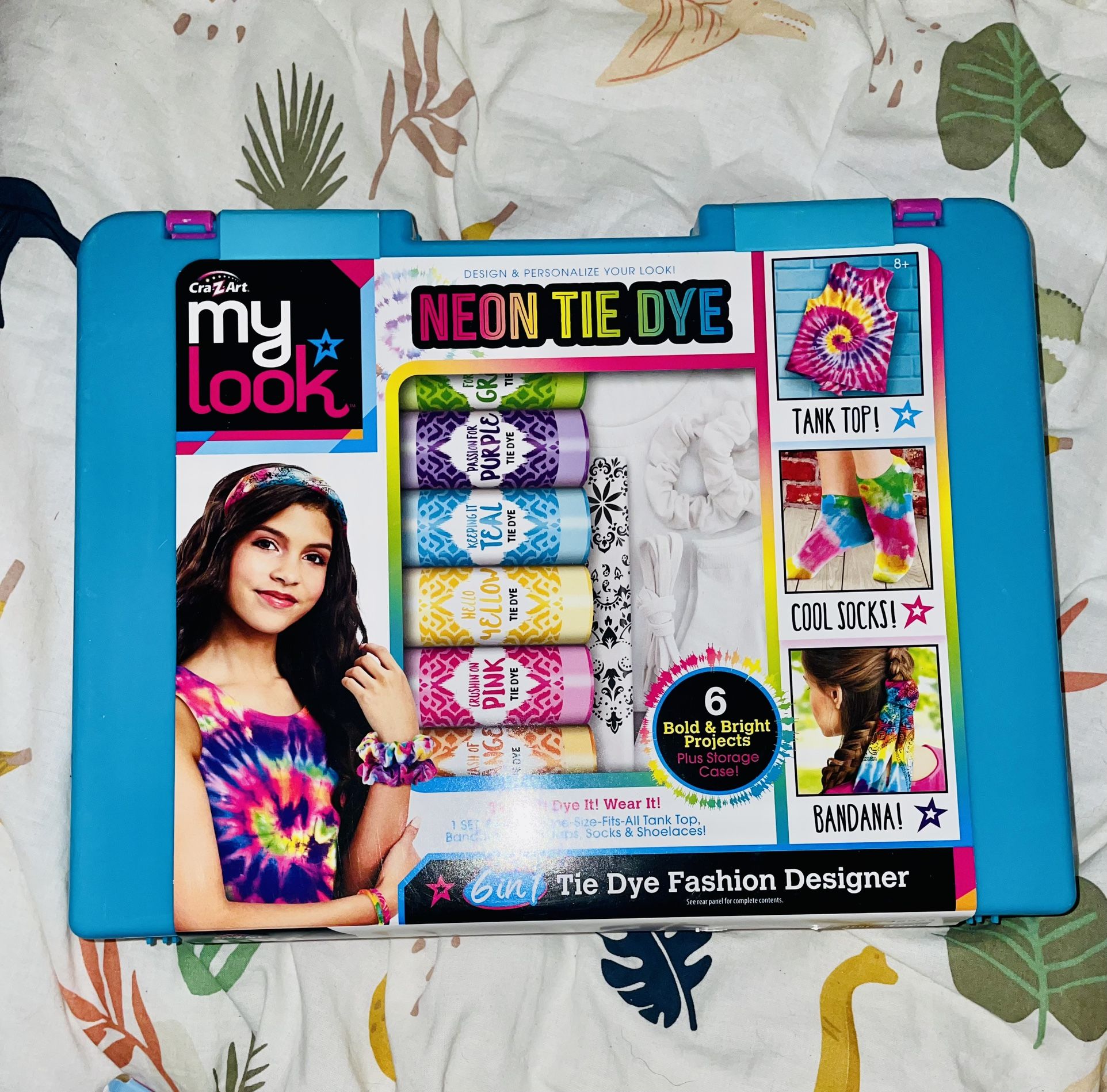 My Look 6-in-1 Neon Tie Dye Fashion Designer