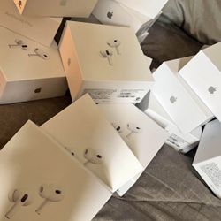 Apple AirPod Pro’s 2nd Generation 