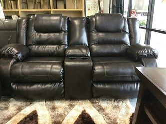 RECLINER LOVESEAT WITH CONSOLE AND CUPHOLDER ESPRESSO COLOR