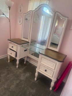Vanity