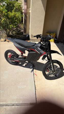 SEND ME YOUR OFFER Ebike electric dirt bike Low miles