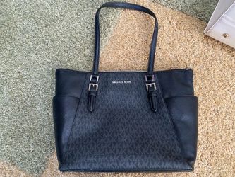 Michael Kors purse 10.75 x 4 x 10 inches