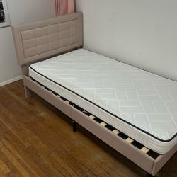 Twin Bed And Mattress