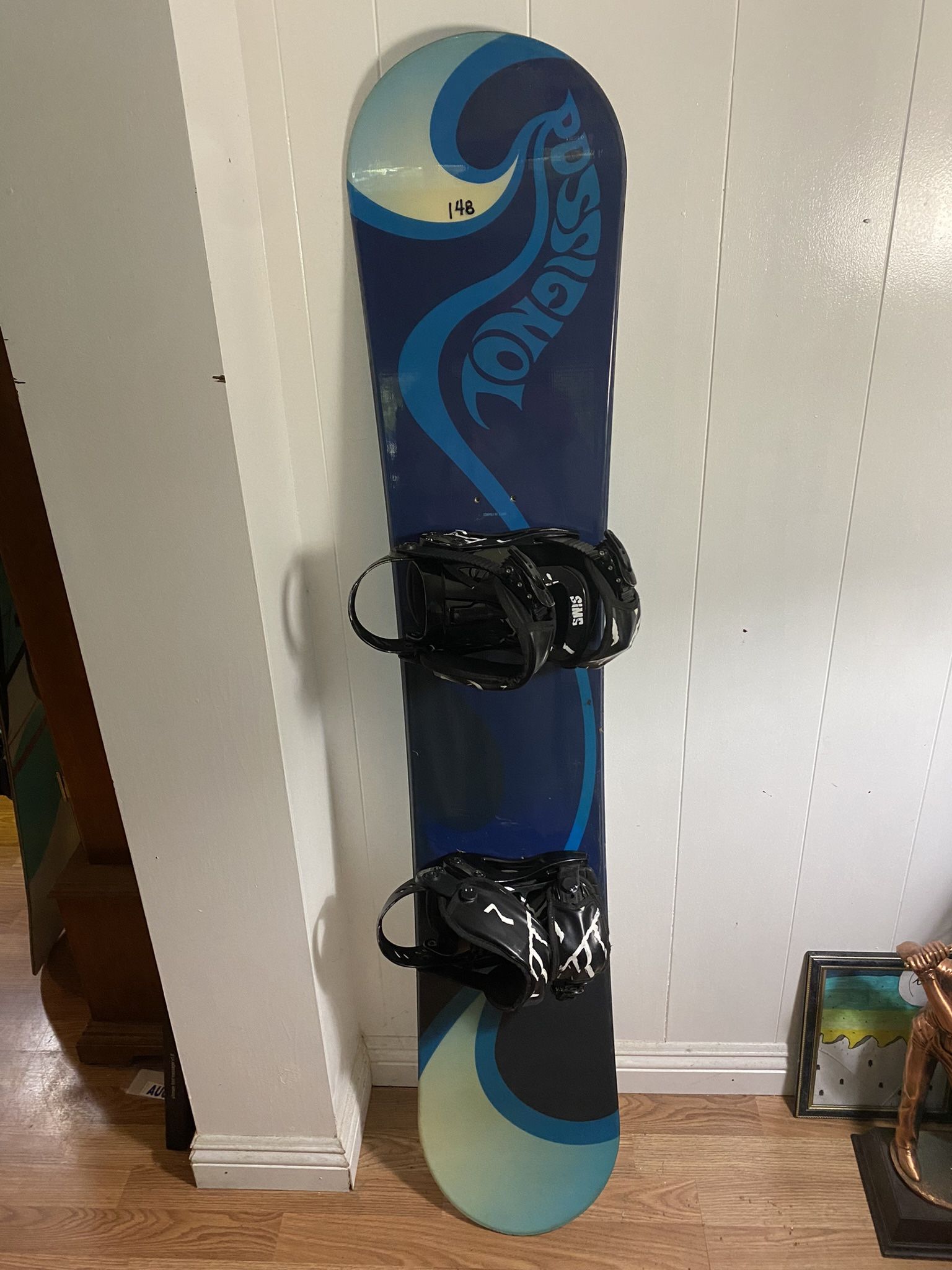 148 Snowboard with bindings good condition $115,All Products : American Fashion Style Bags On Sale