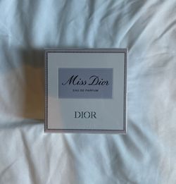 NIB Miss Dior Eau De Perfume