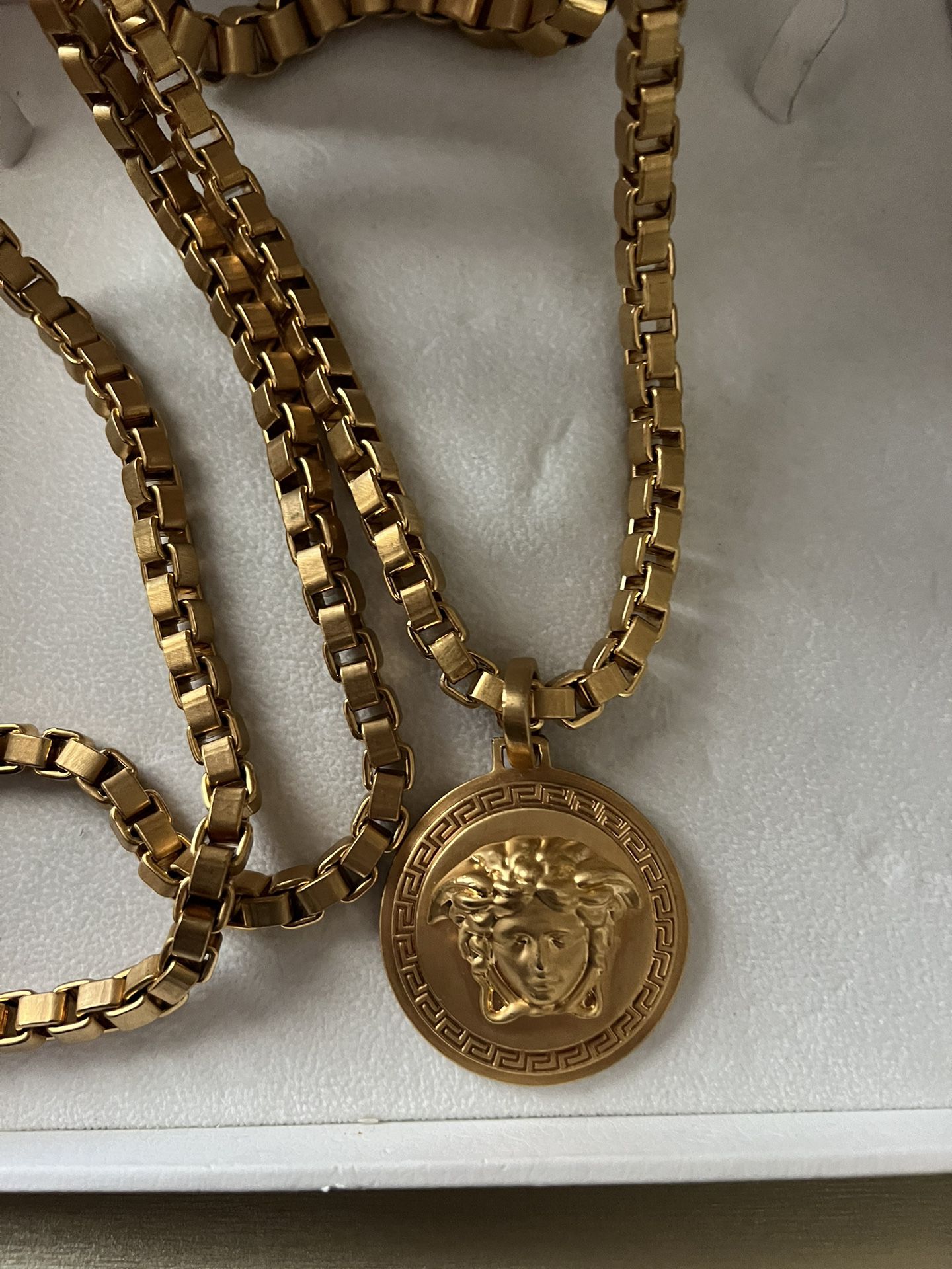 Versace Link Chain Plated Gold