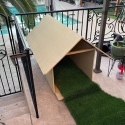 Dog House 