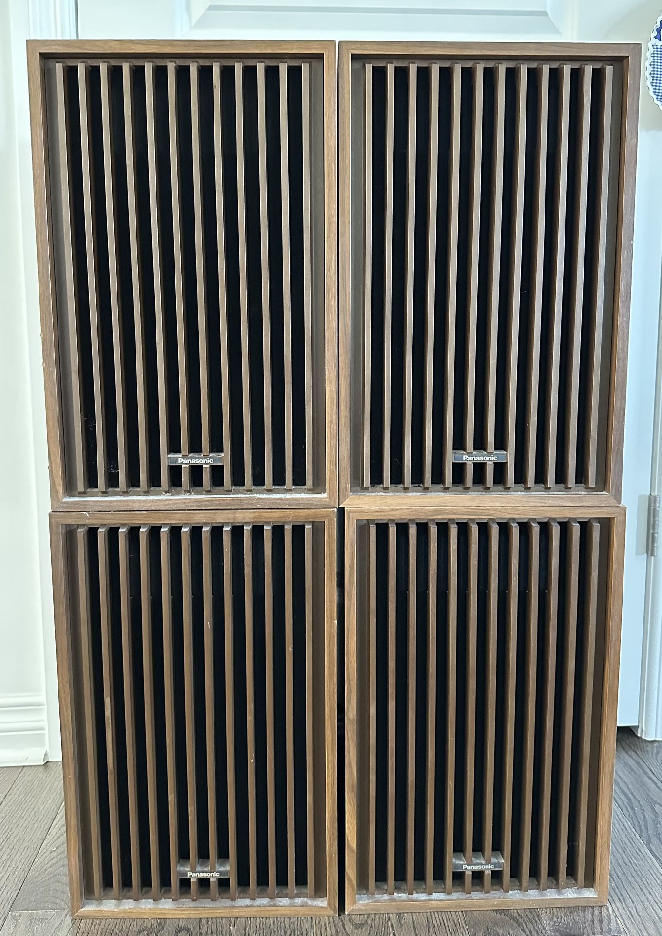 Vintage Panasonic Speaker System (8840)