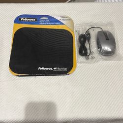 Newbrand Mouse With Cable Wire And Black Mouse Pad Both 20 Dollars 