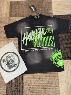 Size Small Graphic Shirt with Washed Look and Green Print