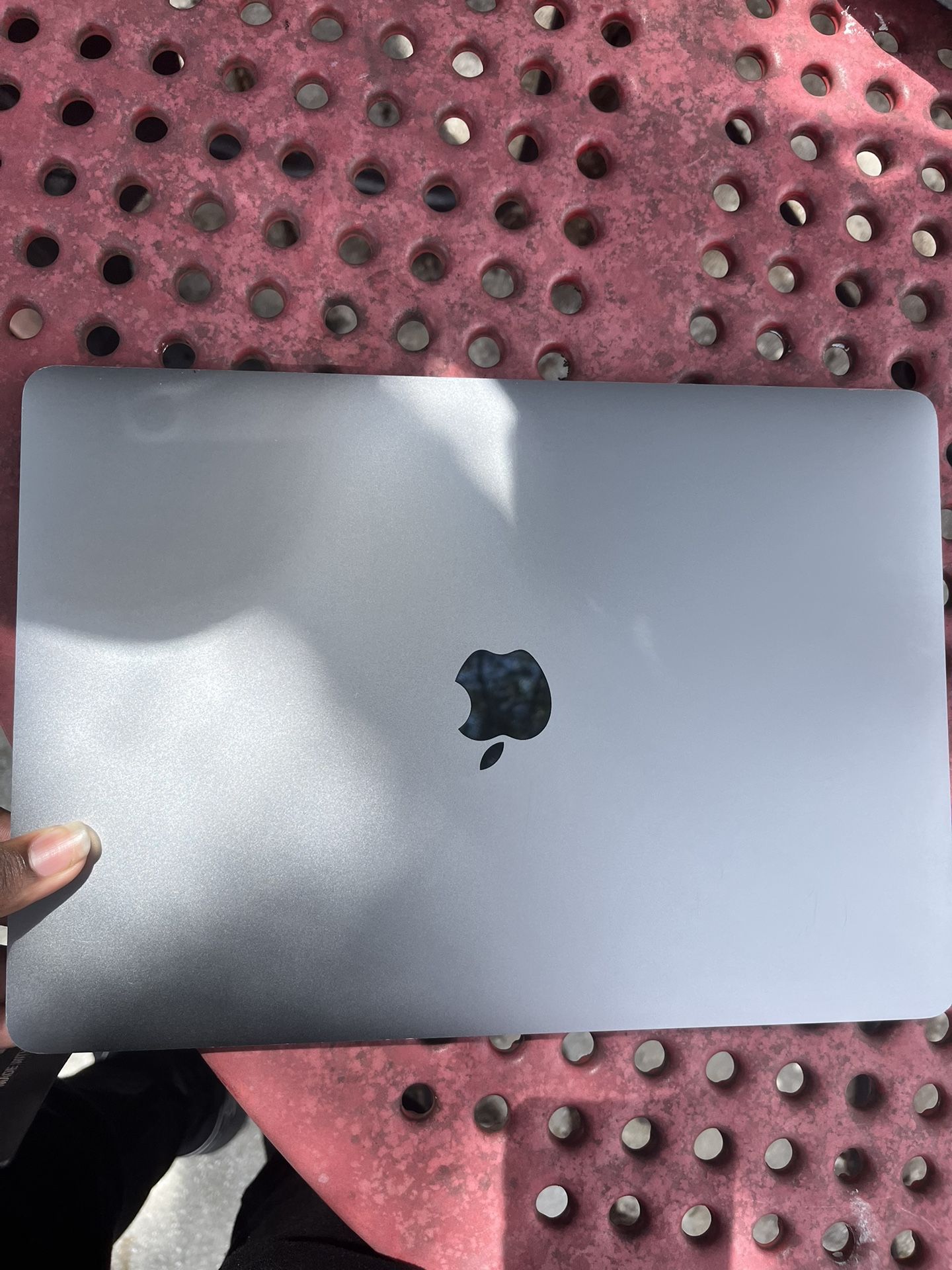 macbook pro 2017