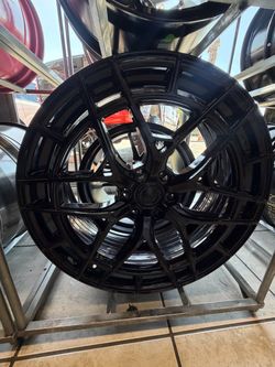 Niche Wheels Adria 24x10 Gloss Black Rims
