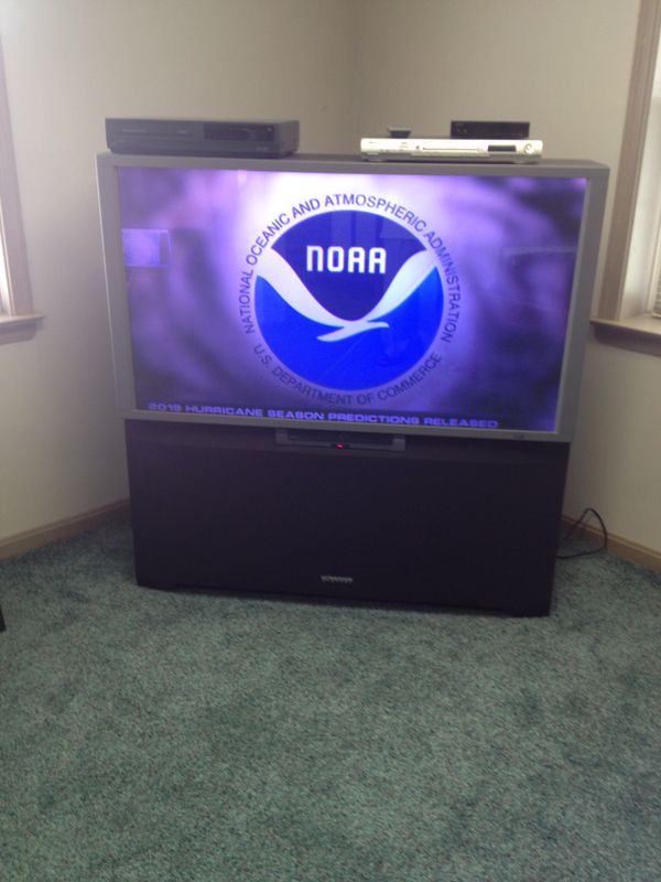 Hitachi 51 Inch Projection Color TV for Sale in Camp Hill, PA OfferUp