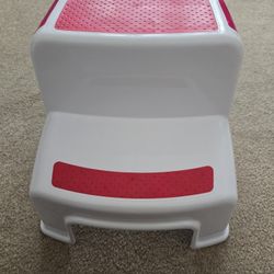 Dreambaby 2-Up Step Stool for Kids and Toddlers