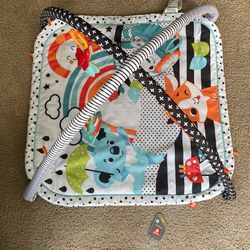 Playmat Baby Gym