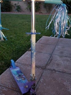 HUFFY - Frozen SCOOTER (FOLDABLE)