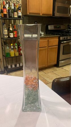 Flower vase home decor pebbles