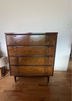 Mid century vintage dresser