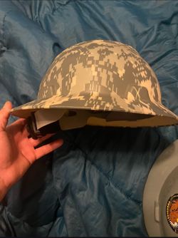MSA Full Brim Ratchet Hard Hat.