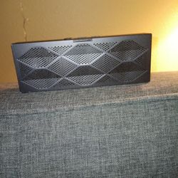 Jawbreaker Mini Bluetooth Speaker