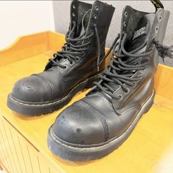 Men’s Black Dr Martens Size 11