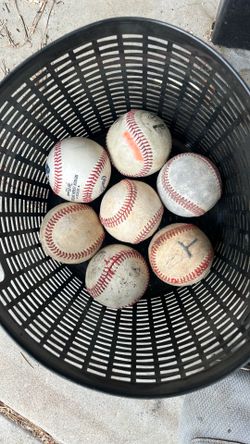 7 baseballs used