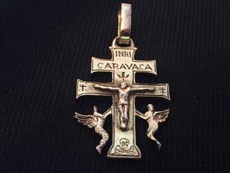 14k solid gold Caravaca pendant grams 5